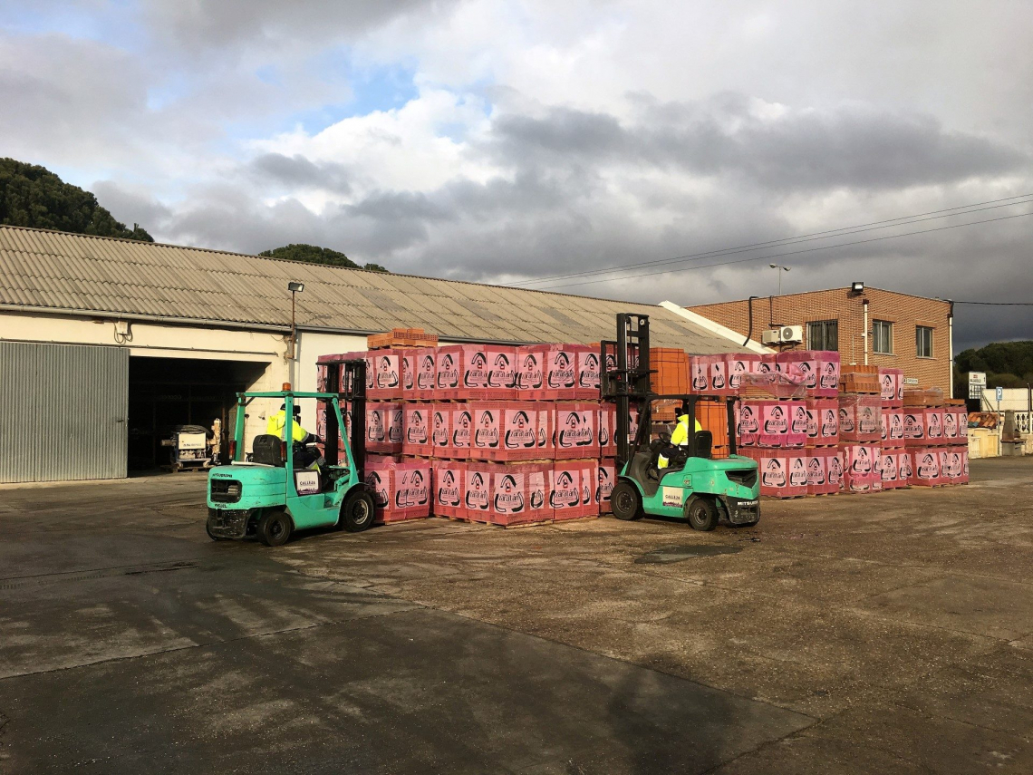 Colocando material un día cualquiera